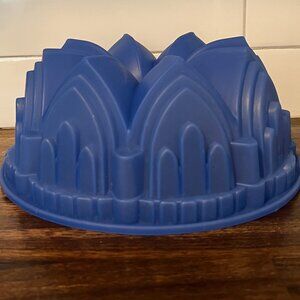 Large Silicone Bundt Cake Pan Mold | Art Deco Cathedral Design | 9” Blue